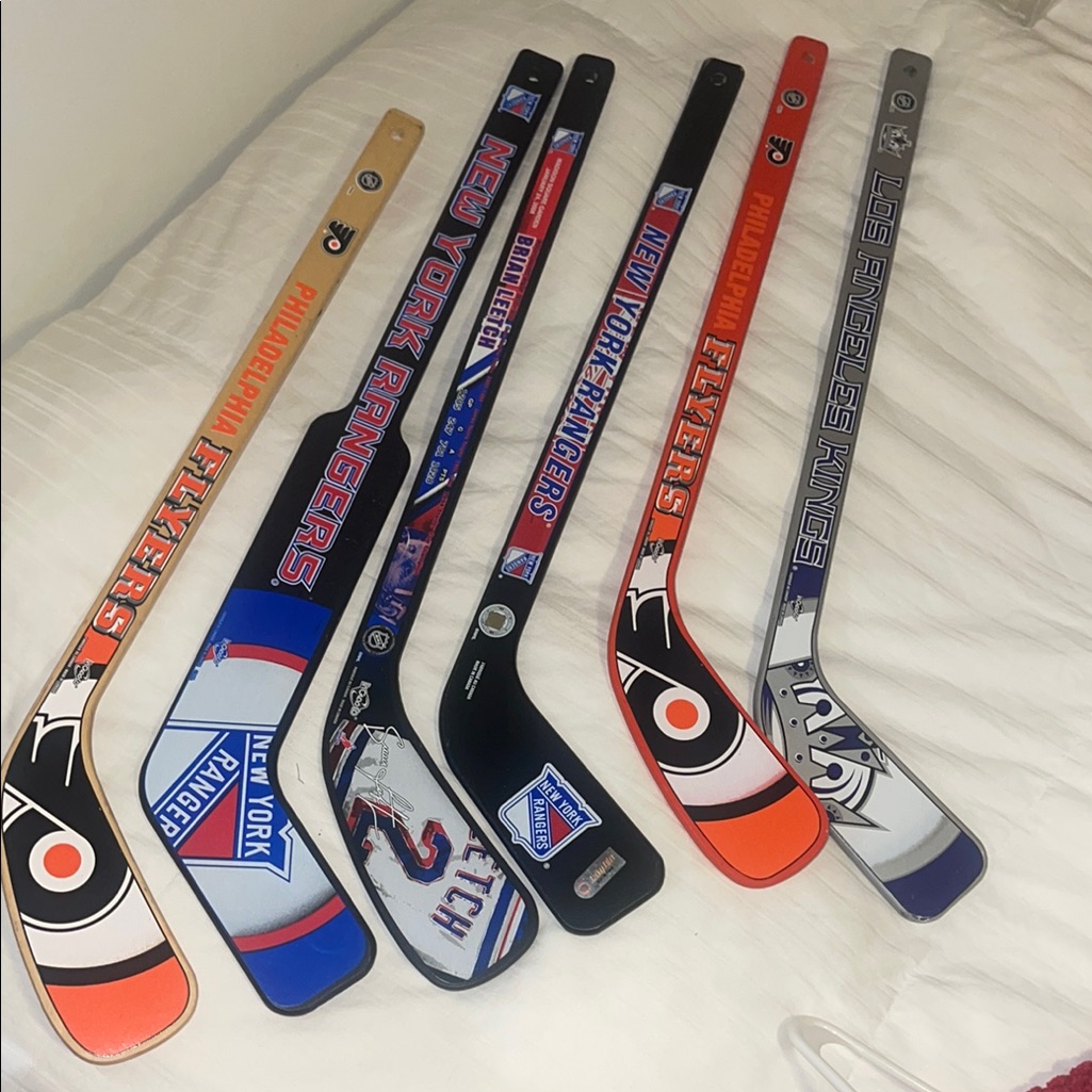 Nhl Team Mini Hockey Sticks Set
